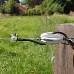 Kontaktklämma vinklad m vingmutter (100)